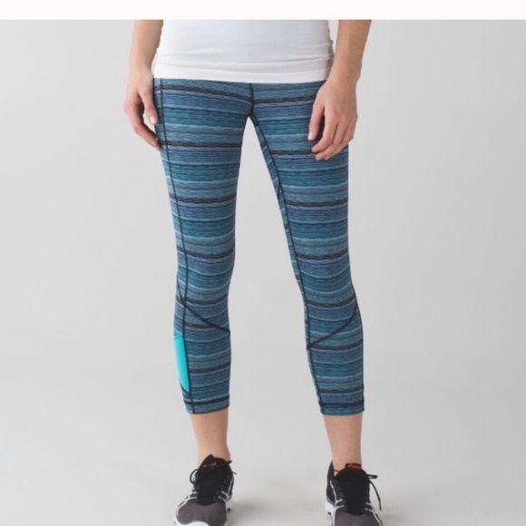 Lululemon Pace Rival Crop Space Dye Blue Size 4 - Picture 3 of 8